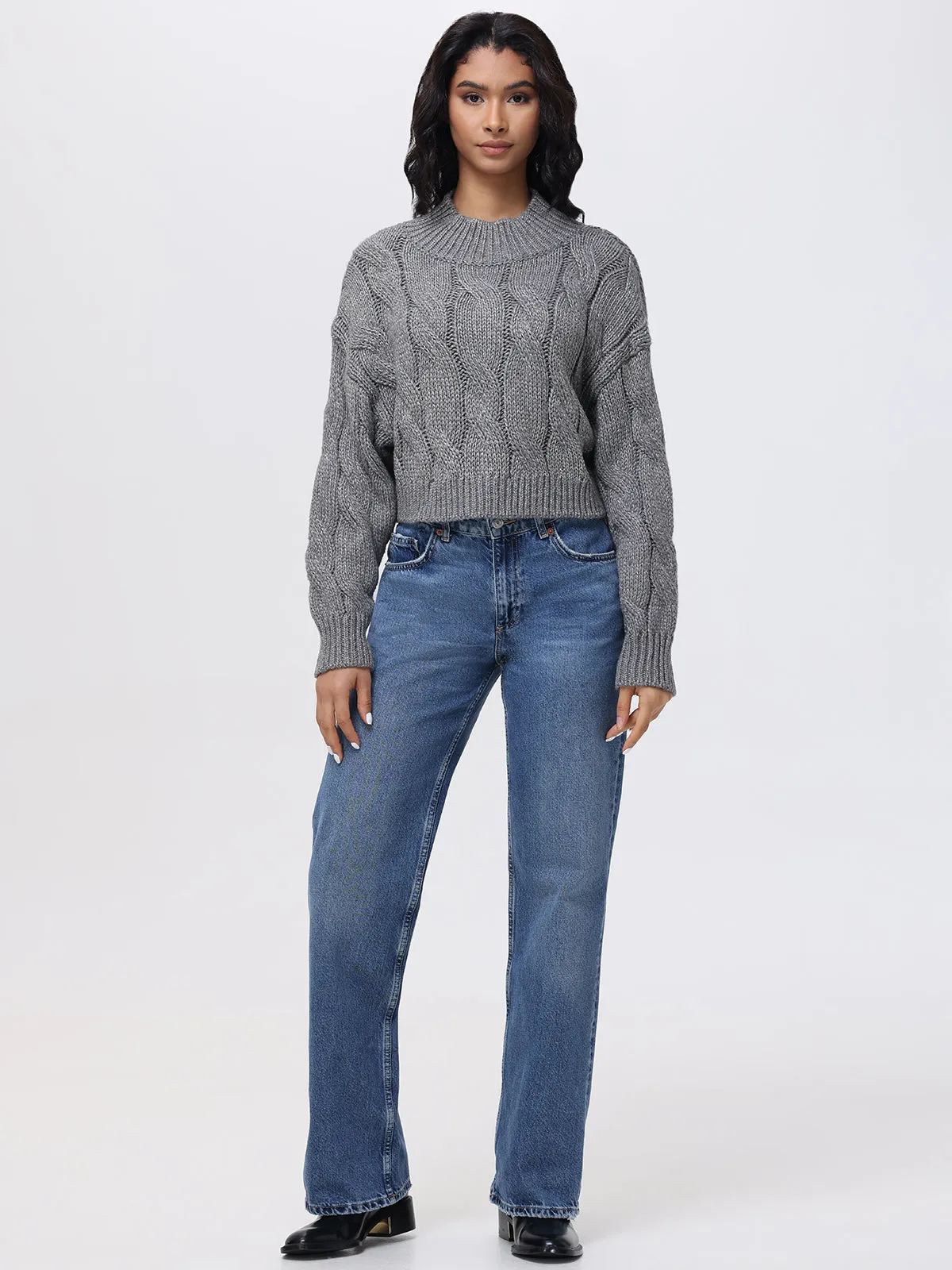 Lola: Metallic Cable-Knit Crop Sweater