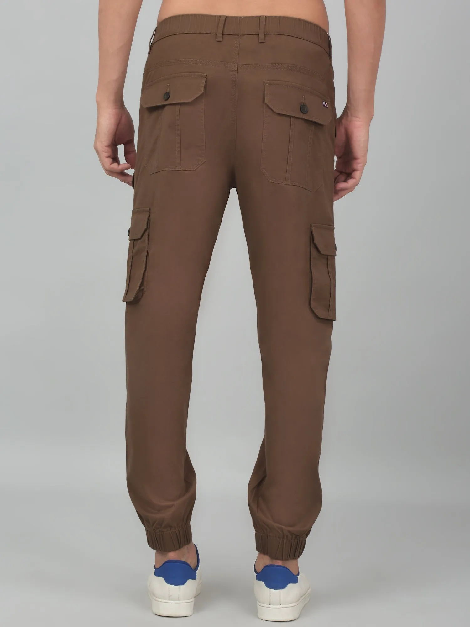 Men's Brown Solid Stretchable Cargo