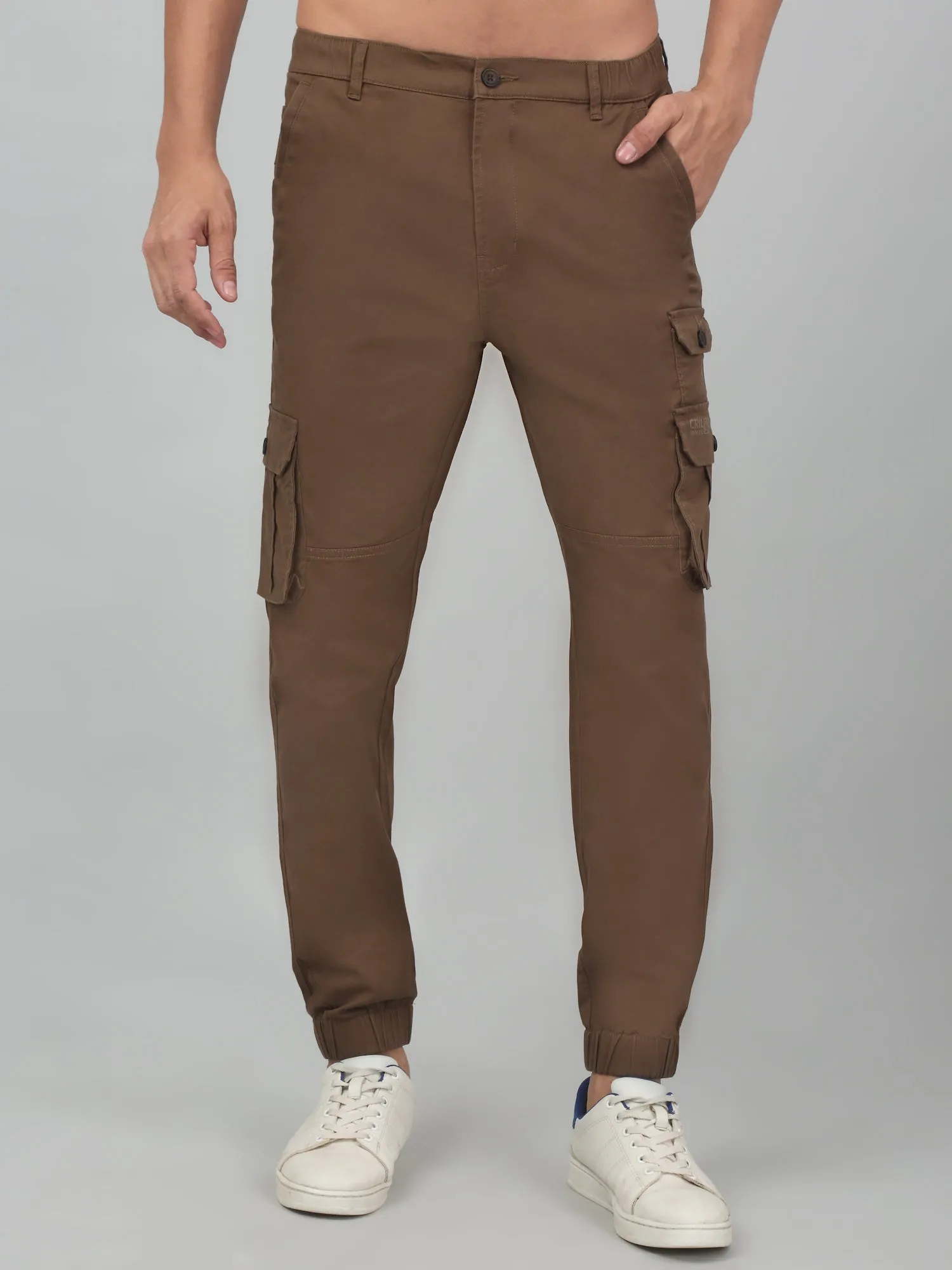 Men's Brown Solid Stretchable Cargo