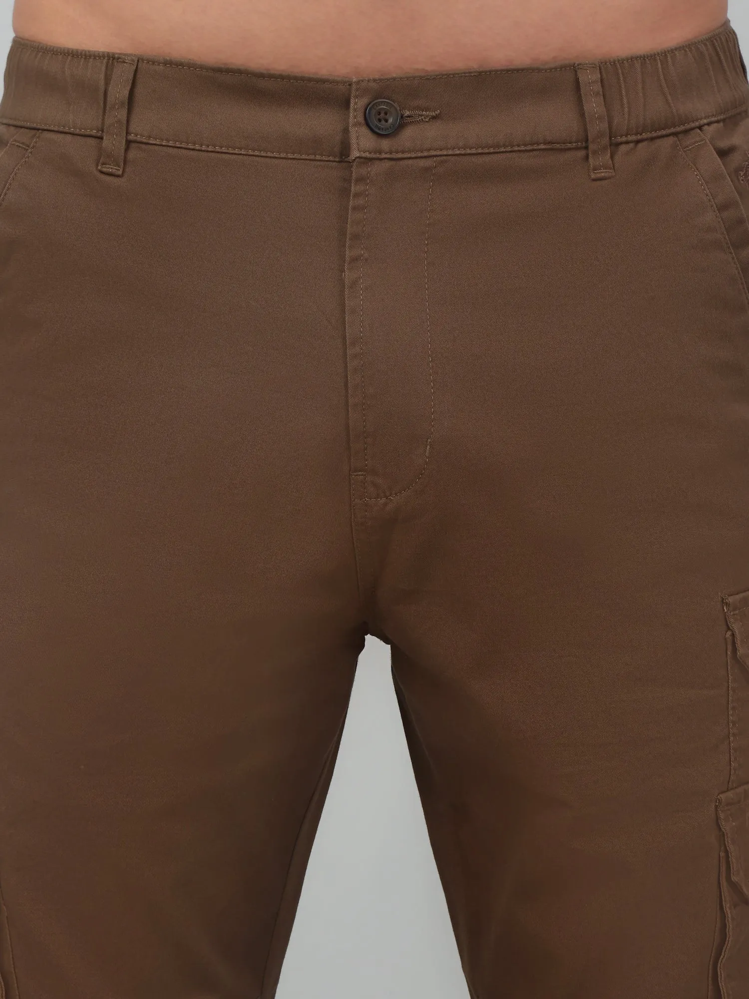 Men's Brown Solid Stretchable Cargo